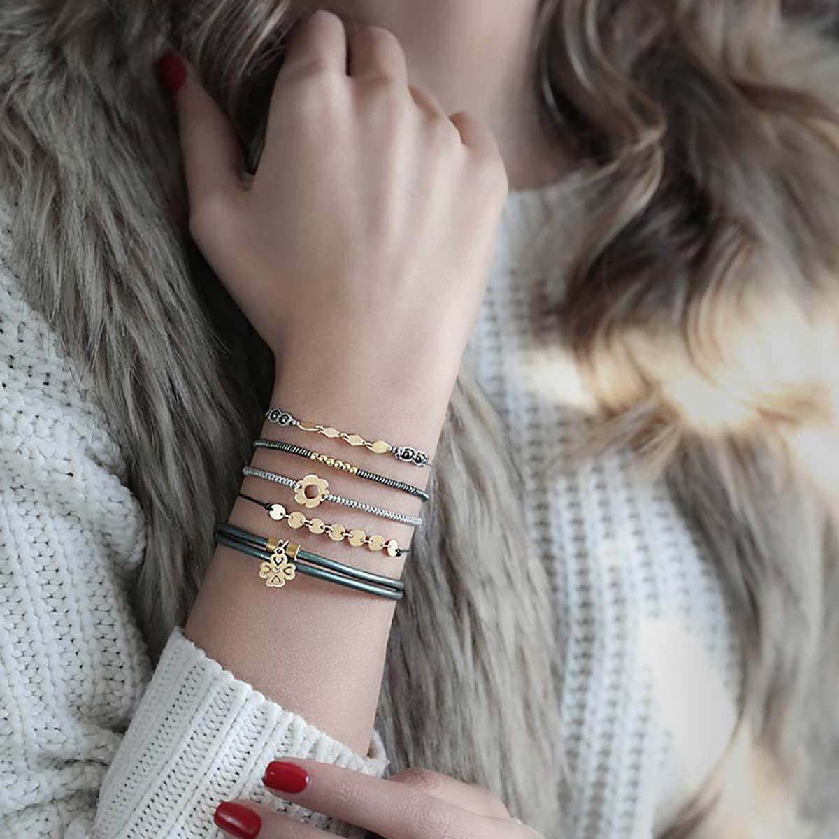 دستبند نخی  کد BSH180
